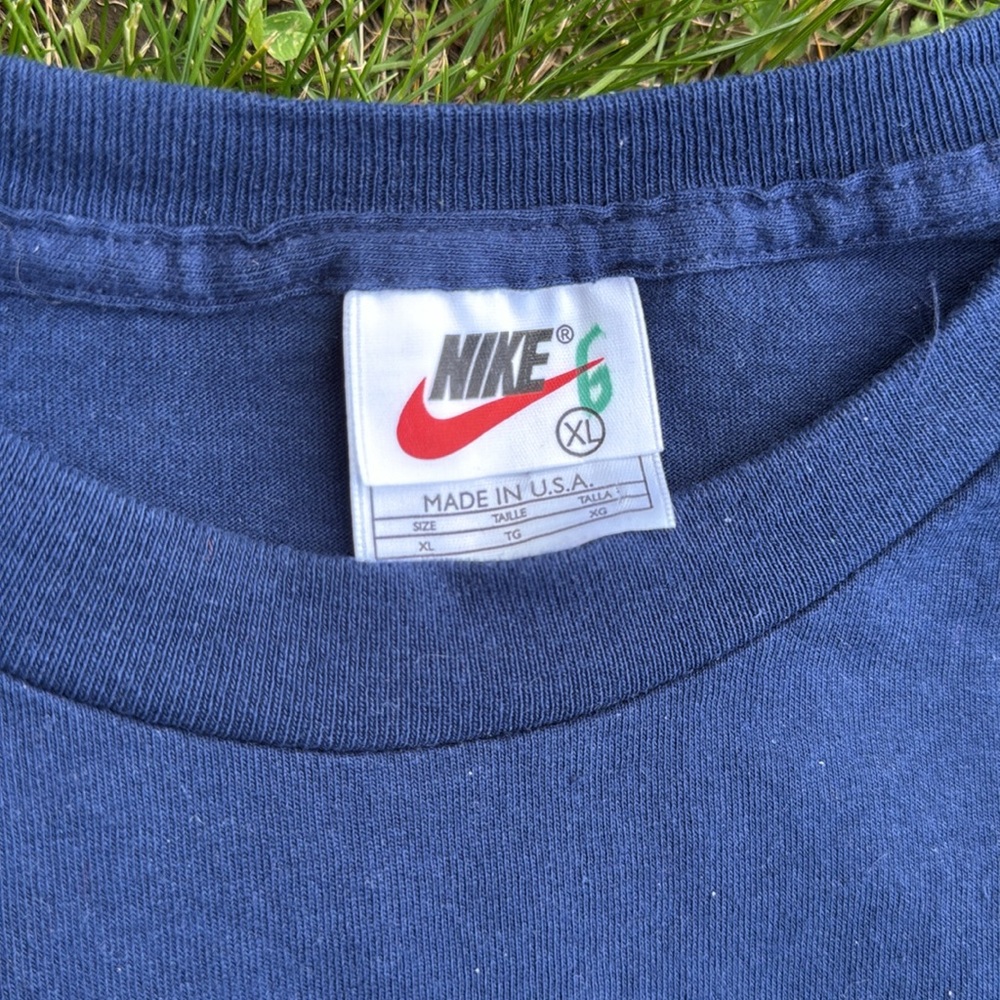 90’s Nike Vintage Long Sleeve T-Shirt - Picture 6 of 7